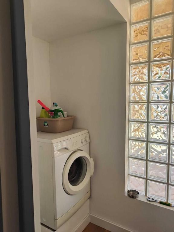 Superbe Appartement Terrasse Entierement Renove Au Bord De L'Ebre เดลแตเบรอ ภายนอก รูปภาพ